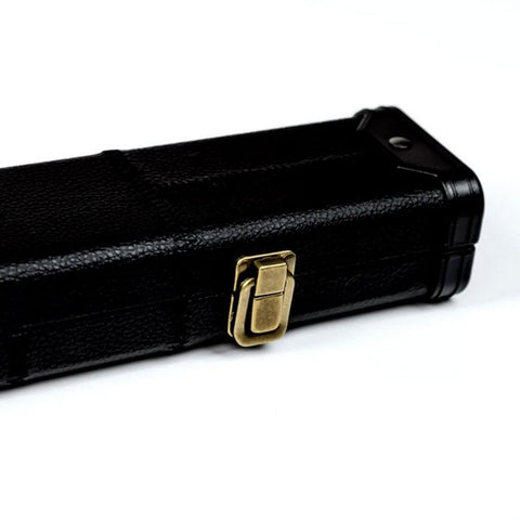 Stryker Snooker Cue 3/4 with Leather Case