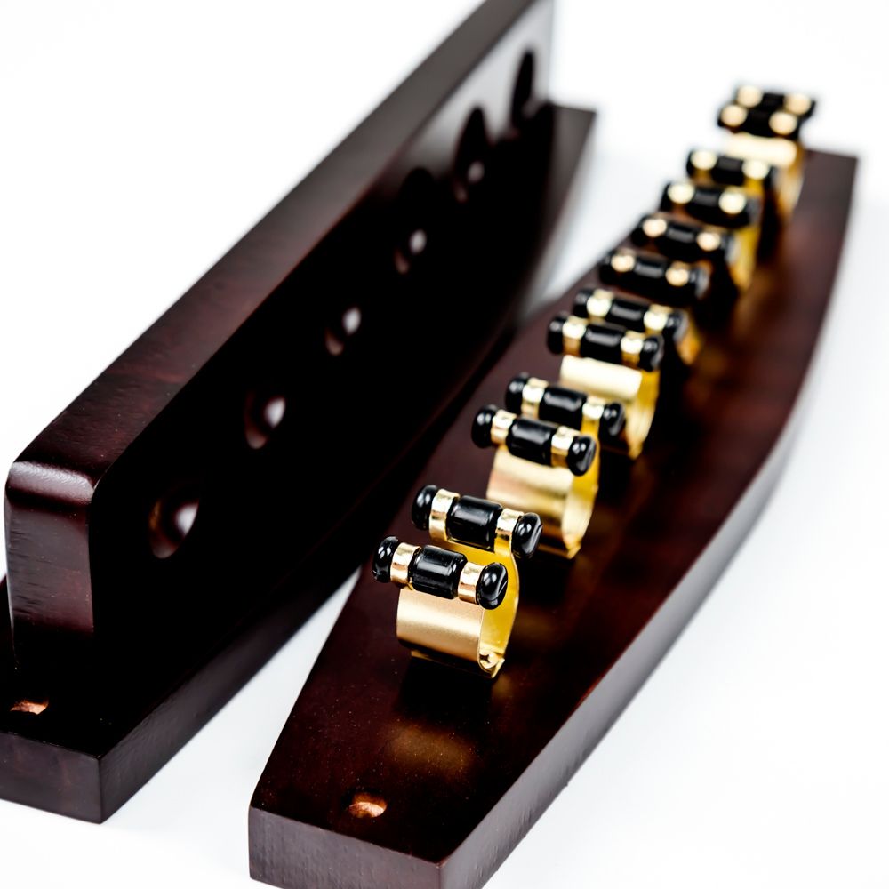 Stylish Wooden Cue Rack Metal Clips 4