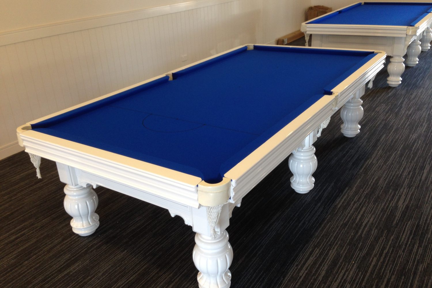 Grand Duke Traditional Pool Table - Image 12